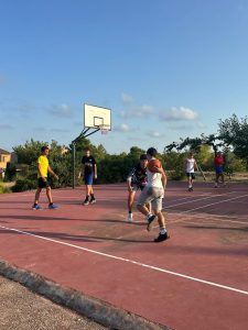 2025-basket-07